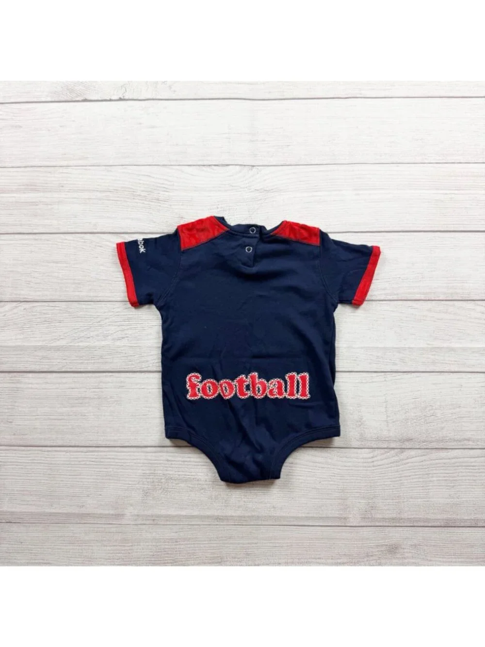 Reebok NFL Team Apparel Patriots Baby One Piece Bodysuit 12-18 Months